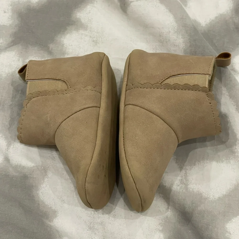 Carters‎ 9-12 Ankle Booties